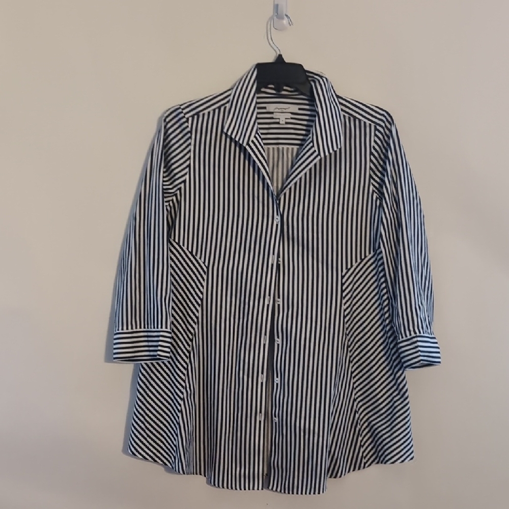 Foxcroft Heritage Non Iron Stripes Tunic Size 14